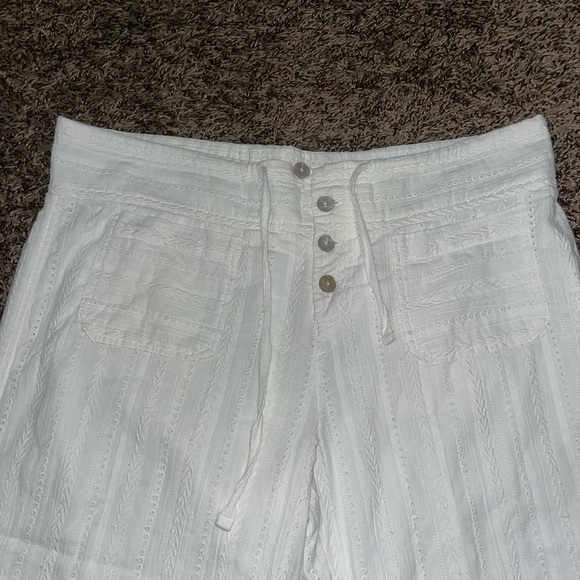 Sundance White Eyelet Boho Coastal Lined Drawstring Button Fly Pants -Size M - Picture 2 of 9